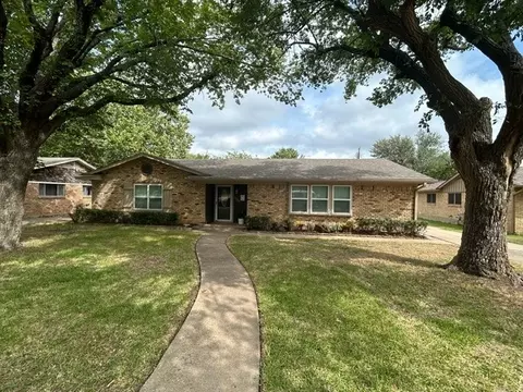 1721 W Mcgee St, Sherman, TX 75092