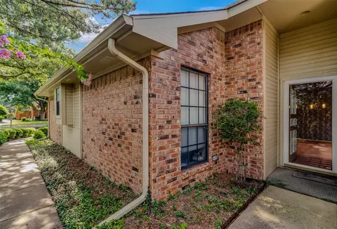 2103 Overview Ln, Garland, TX 75044