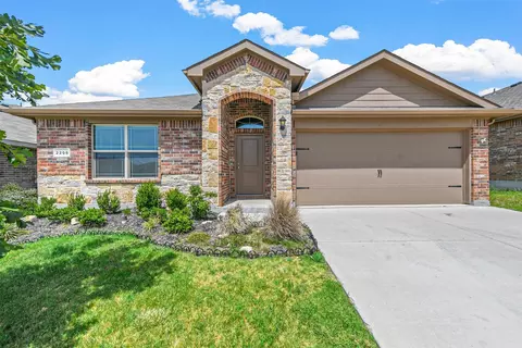 2208 Stallings Rd, Fort Worth, TX 76108