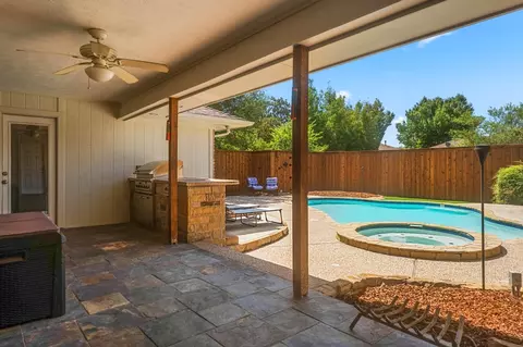 3304 Pinehurst Dr, Plano, TX 75075