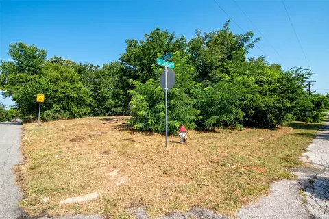 129 Texas E, Denison, TX 75021 photo 5