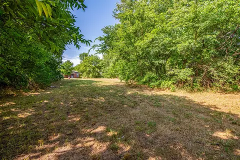 129 Texas E, Denison, TX 75021 photo 3