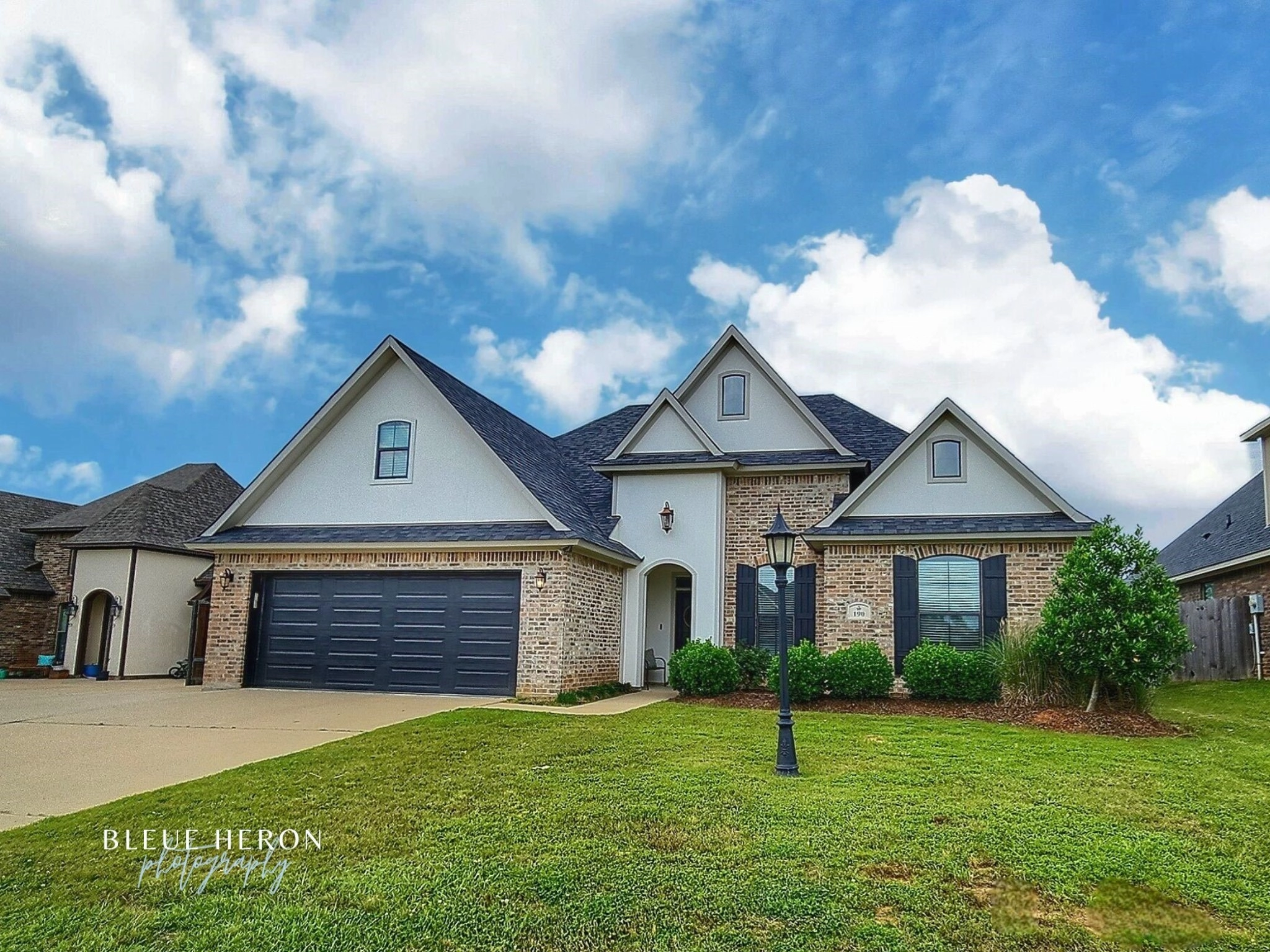 190 Panther Dr  