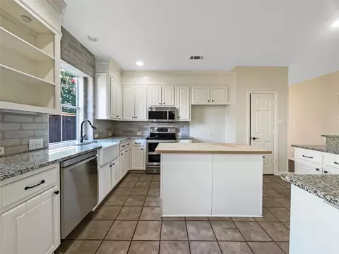 Kitchen - 3709 Cottonwood Springs Dr, The Colony, TX 75056 photo 1 of 2