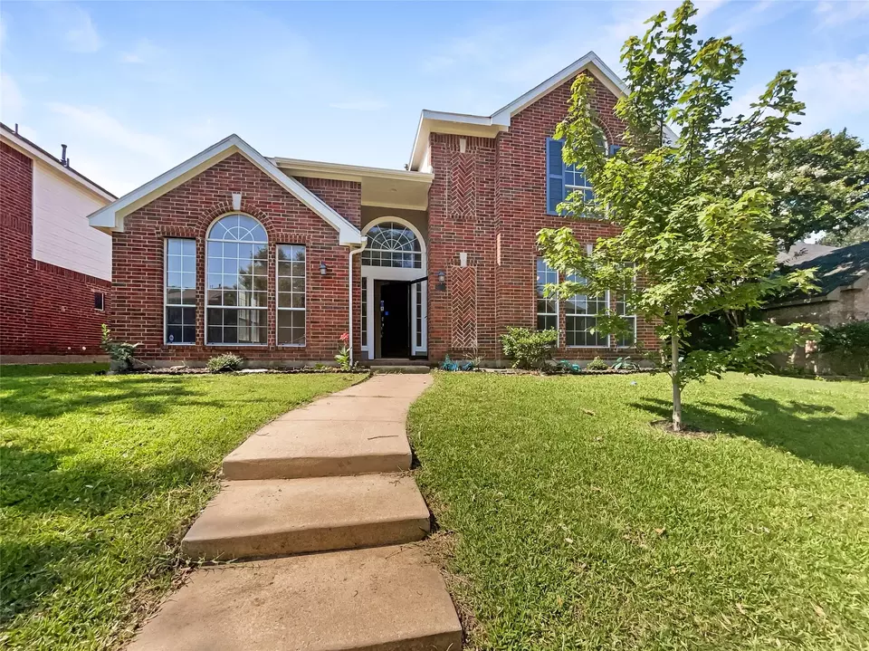 Exterior - 3709 Cottonwood Springs Dr, The Colony, TX 75056 photo 1 of 2