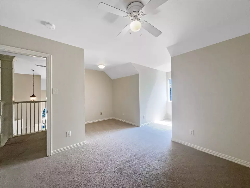 Bedroom - 3709 Cottonwood Springs Dr, The Colony, TX 75056 photo 4 of 5