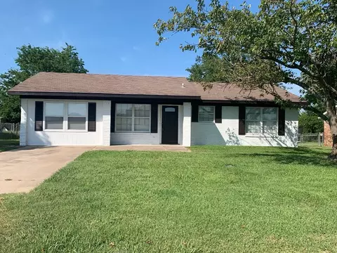 390 Vz County Road 3901, Wills Point, TX 75169