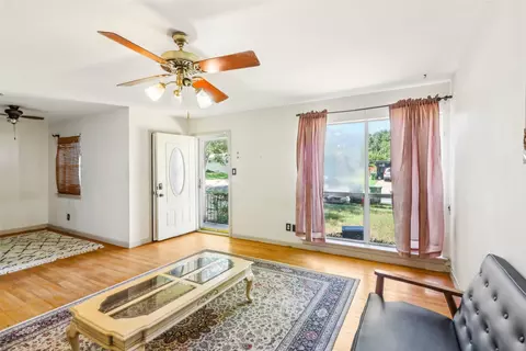 609 Pine St, Hurst, TX 76053 photo 6