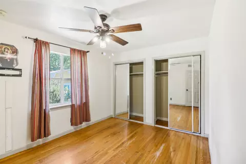 609 Pine St, Hurst, TX 76053 photo 11