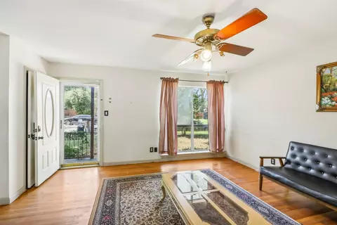 609 Pine St, Hurst, TX 76053 photo 7