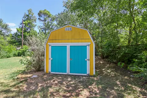 609 Pine St, Hurst, TX 76053 photo 26