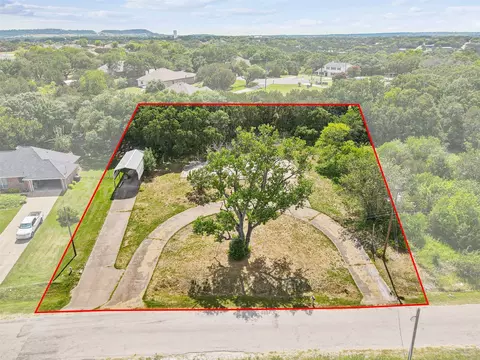 4008 Seminole Trl, Granbury, TX 76048
