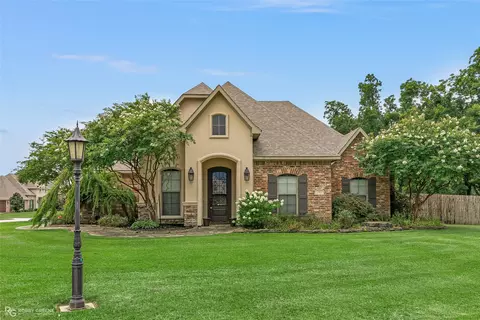 102 Magnolia Chase Dr, Benton, LA 71006