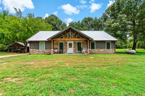 112 County Road 34778, Paris, TX 75460