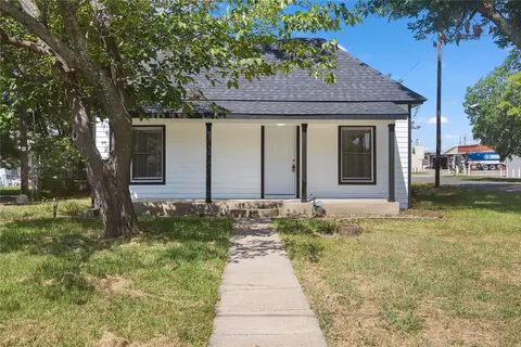 213 Howard St, Royse City, TX 75189