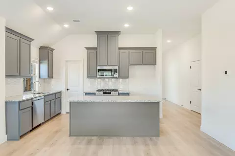 300 Keystone Dr, Commerce, TX 75428 photo 11
