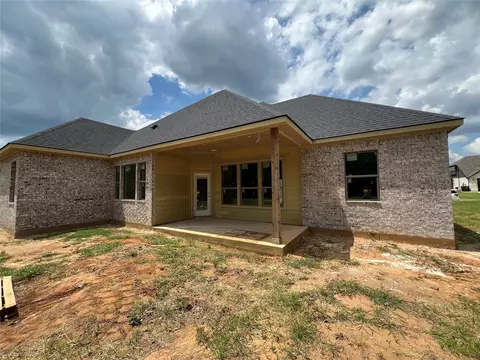 196 Lakeview Cir, Pilot Point, TX 76258 photo 6