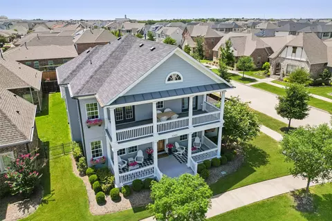 8569 Howell Dr, Frisco, TX 75034