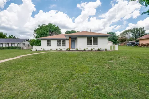 3552 Rio Grande Cir, Dallas, TX 75233