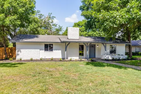 2719 Felicia Ct, Dallas, TX 75228