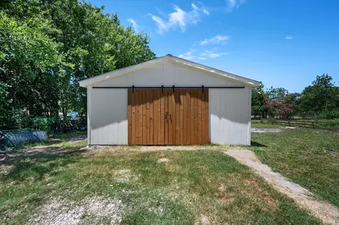 103 Wright St, Barry, TX 75102 photo 20