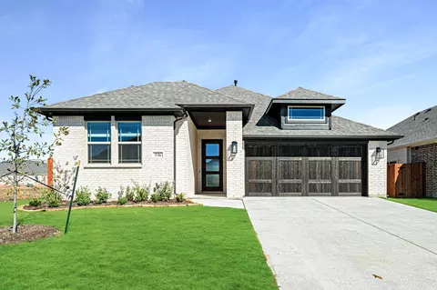 536 Joe St, Burleson, TX 76028