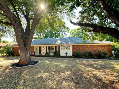 1426 Richland Dr, Abilene, TX 79603