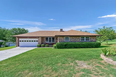 638 Cedar Rd, Sherman, TX 75090