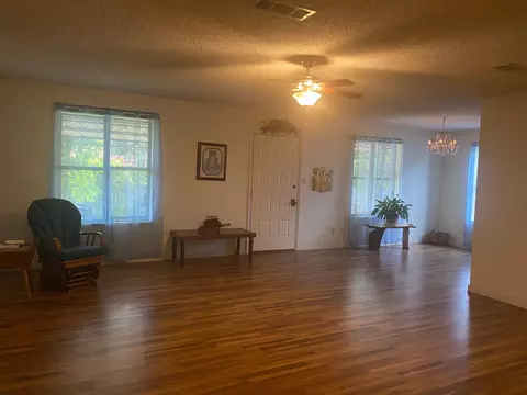 210 Shoshone, Comanche, TX 76442 photo 14