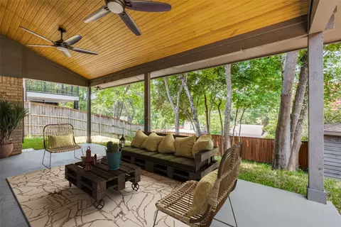 3325 Rock Bluff Dr, Dallas, TX 75227