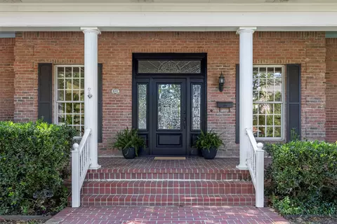 4001 Bunting Ave, Fort Worth, TX 76107