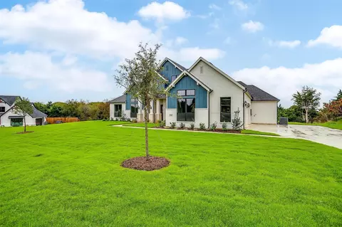 31 Jacey Ct, Waxahachie, TX 75167