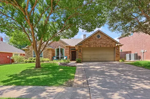 917 Drake Trl, Flower Mound, TX 75028