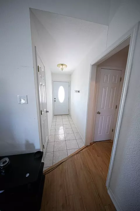 Entry Way - 3925 Trinity Ln, Abilene, TX 79602 photo 2 of 3