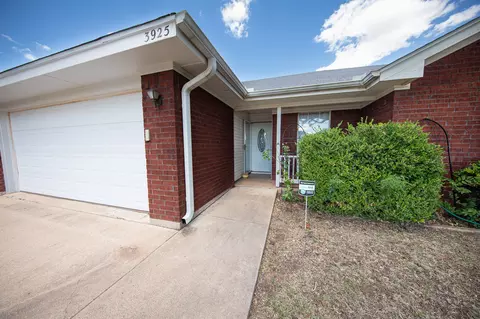 Exterior - 3925 Trinity Ln, Abilene, TX 79602 photo 3 of 9