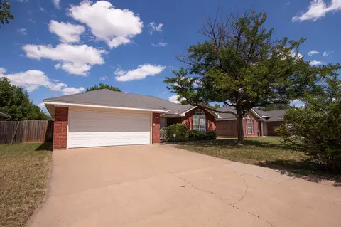 Exterior - 3925 Trinity Ln, Abilene, TX 79602 photo 6 of 9