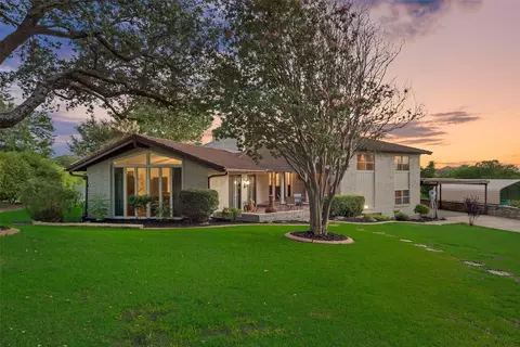 517 Knoll Crest Trl, Heath, TX 75032