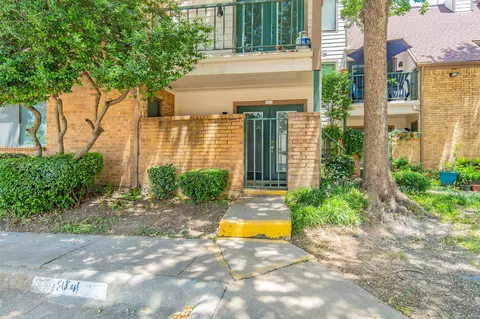 2304 Balsam Dr #E108, Arlington, TX 76006