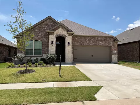 10804 Klondike Ln, Aubrey, TX 76227