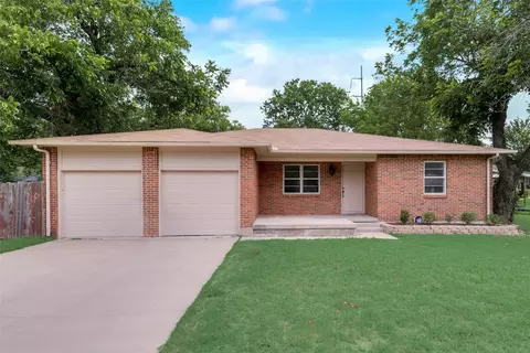 309 E Miller St, Burleson, TX 76028