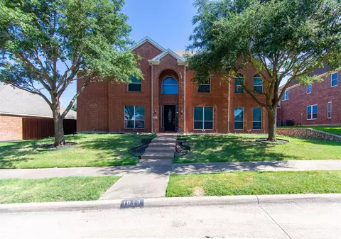1013 Trailwood Dr, Desoto, TX 75115