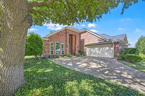 2502 Spring Hill Ln, Garland, TX 75044