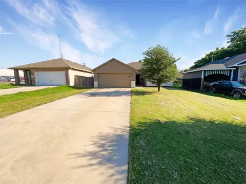 605 E Baltimore Ave, Fort Worth, TX 76104