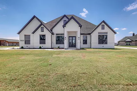 5820 W Sky Hawk Trl, Royse City, TX 75189