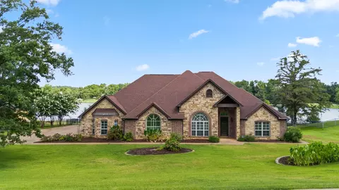 105 Lake Lou Ella Dr, Bullard, TX 75757