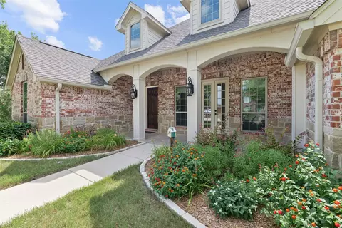 13617 Fishing Hole Ln, Haslet, TX 76052