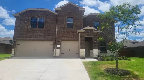 1218 Greenfield Dr, Cedar Hill, TX 75104