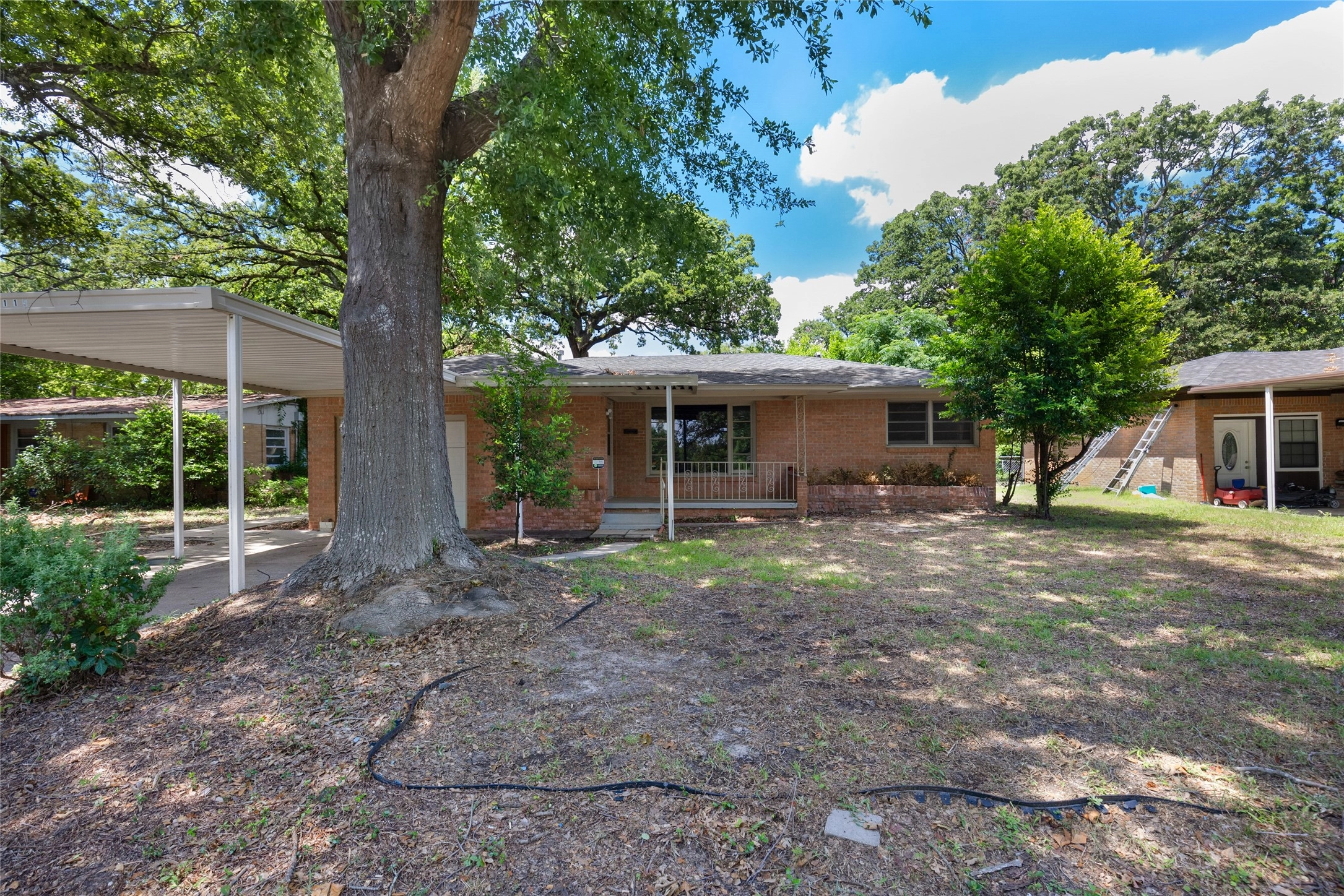 3115 Martha St  
