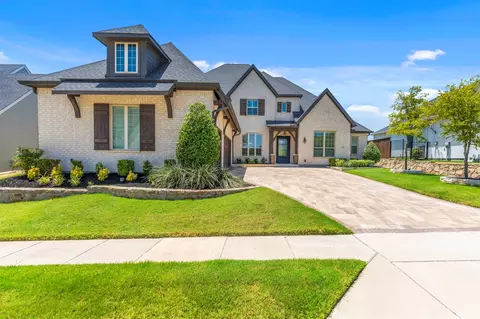 906 Sydney Ln, Allen, TX 75013