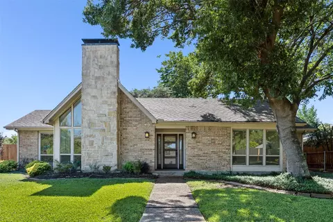 1800 Pleasant Valley Dr, Plano, TX 75023